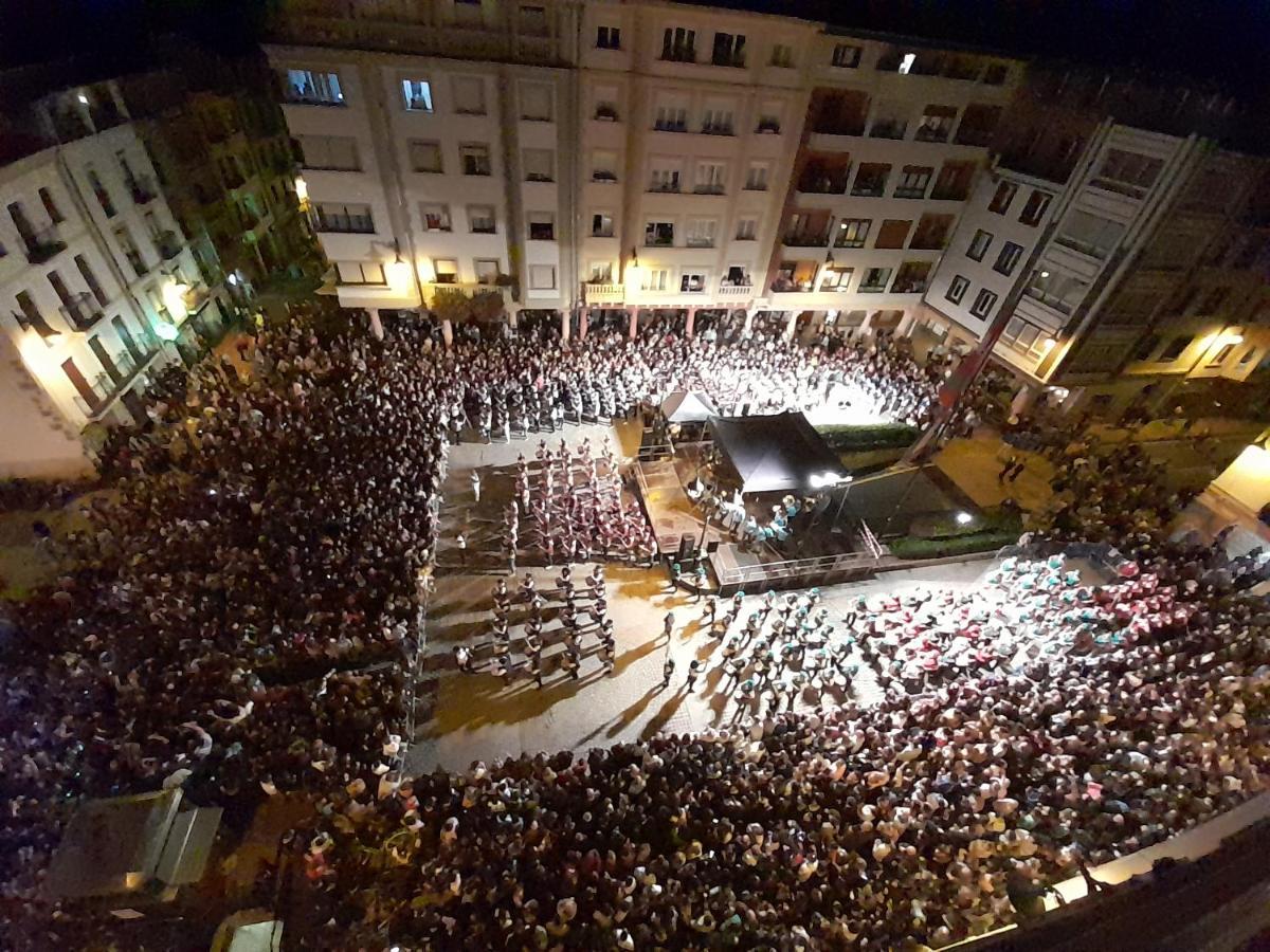 Piso Centrico Amplio-Luminoso Apartman Zarautz Kültér fotó